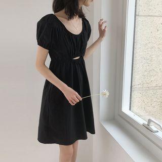 Short-sleeve Cutout Mini Dress Black - One Size