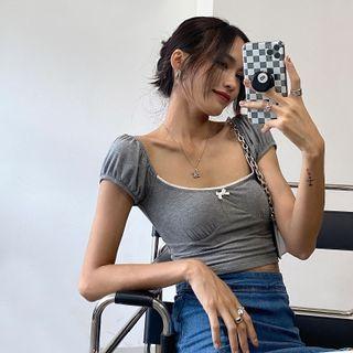 Short-sleeve Square-neck Lace-trim Cropped Top
