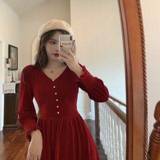 Long-sleeve V-neck Faux Pearl Midi A-line Dress Wine Red - One Size