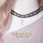 Note-accent Lace Choker