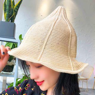 Knit Pointed Bucket Hat
