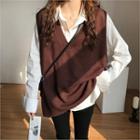 V-neck Loose-fit Knit Vest Brown - One Size