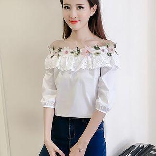 Off-shoulder Flower Frilled Trim Top