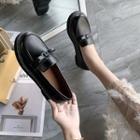 Faux Leather Round-toe Moccasin