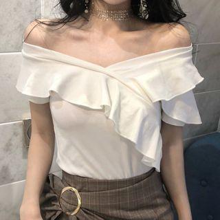 Ruffle Trim Off-shoulder Cropped T-shirt