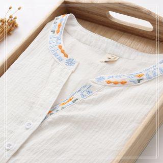 Short-sleeve Embroidered V-neck Blouse
