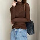 High-neck Skinny Top
