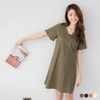 V-neck Cut-out Back Wide-sleeve Dress