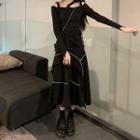 Long-sleeve Cold-shoulder Drawstring T-shirt / Contrast Trim Midi A-line Skirt