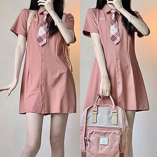 Short-sleeve Heart Embroidered Shirtdress