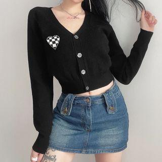 Heart Patch Cropped V-neck Cardigan