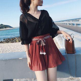 Set: Ruffle Trim Blouse + Shorts + Camisole