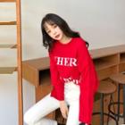 Round-neck Letter Knit Top