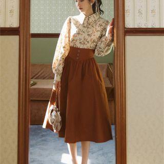 Print Shirt / Plain Midi Skirt