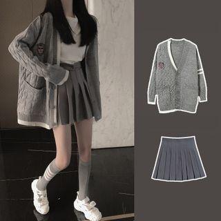 V-neck Cable Knit Cardigan / Pleated Mini A-line Skirt / Long-sleeve T-shirt