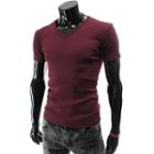 V-neck Slim-fit T-shirt
