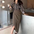 Striped Shirt / Slit Midi Pencil Skirt