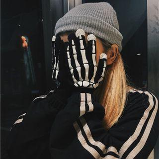 Skeleton Print Knit Gloves