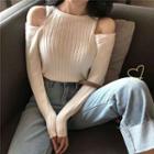 Long-sleeve Shoulder-zip Knit Top