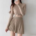 Knit Pleated Mini A-line Skirt