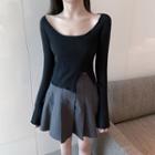 Plain Long-sleeve V-neck Asymmetric Top