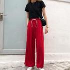 Short-sleeve Crop T-shirt / Drawstring Wide-leg Pants