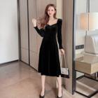 Long-sleeve Velvet Plain Midi Dress