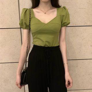 Puff-sleeve Top / High-waist Wide-leg Pants