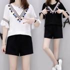 Set: Tasseled Short-sleeve T-shirt + Shorts