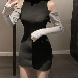 Cold-shoulder Two-tone Mini Sheath Knit Dress