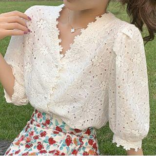 Puff-sleeve Cutout V-neck Blouse