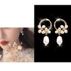 Twisted Hoop Faux Pearl Drop Earring 1 Pair - As Shown In Figure - One Size