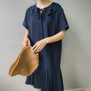 Short-sleeve Pleated Paneled Dress