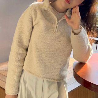 Stand-collar Zip Knit Top