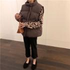 Cropped Dress Pants / Padded Vest / Long-sleeve Animal Print Top