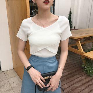 Short-sleeve V-neck Cross Knit Top