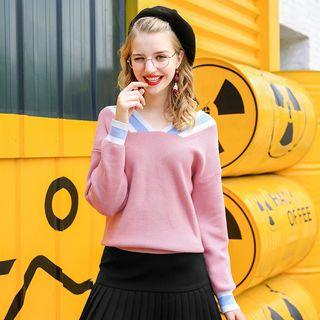 V-neck Contrast-color Sweater