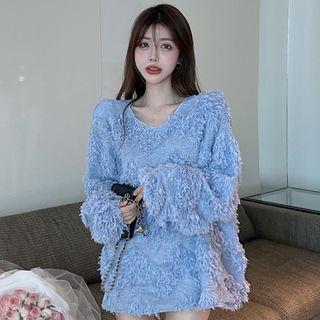 V-neck Fluffy Sweater Blue - One Size