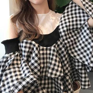 3/4-sleeve Check Panel Cutout Top