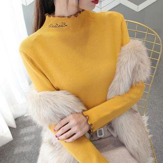 Lettuce Edge Letter Embroidered Knit Top
