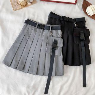 Buckled Pleated Cargo Skirt