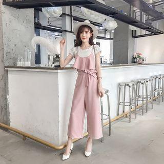 Short-sleeve T-shirt / Striped Spaghetti-strap Jumpsuit / Set