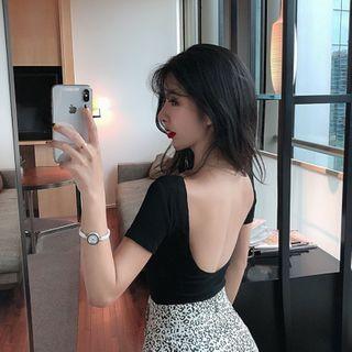 Off Back Short-sleeved Top