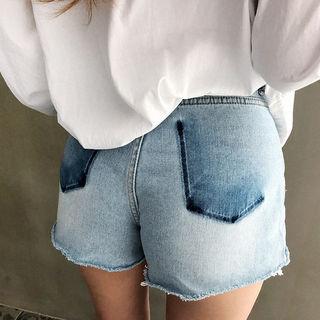 Cutaway Pocket Distressed Denim Shorts