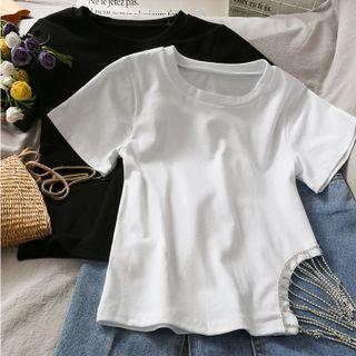 Rhinestone-side Slim-fit Crop T-shirt
