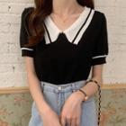 Contrast-trim V-neck Short-sleeve Top