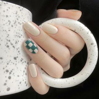 Checker Faux Nail Tips Pd-143 - White - One Size