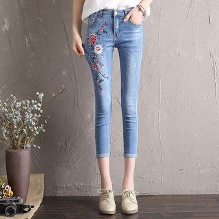 Floral Embroidered Cropped Skinny Jeans