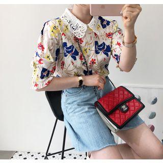 Crochet-collar Button-back Floral Blouse
