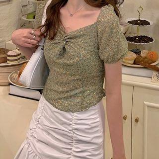 Short-sleeve Floral Print Twisted Blouse / Shirred A-line Skirt